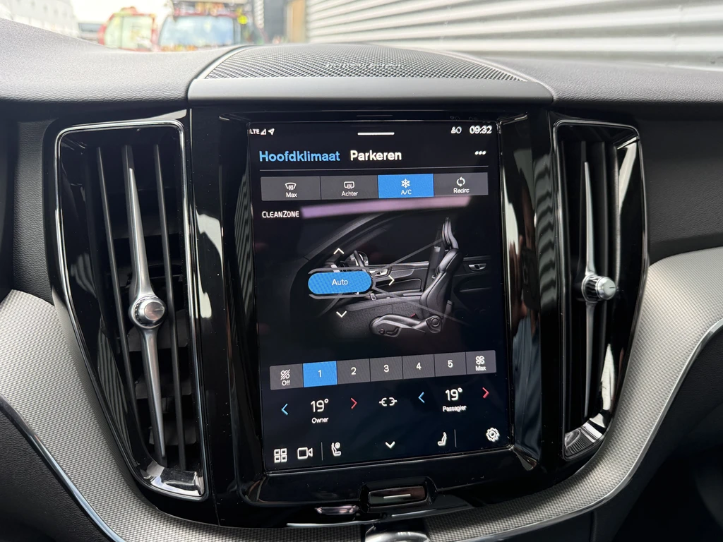 Volvo XC60 – foto 25