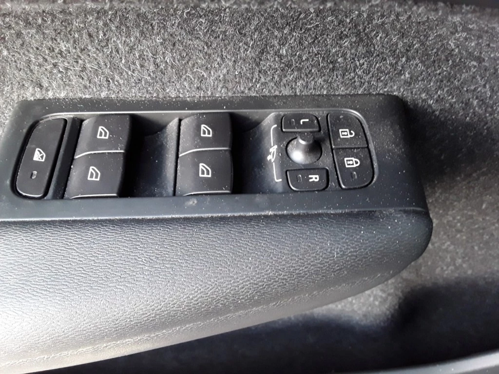 Volvo XC40 – foto 27