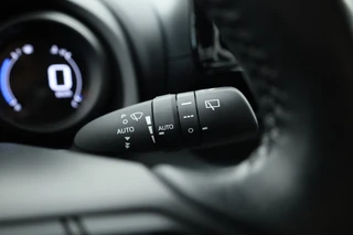 Toyota Yaris – thumbnail 18