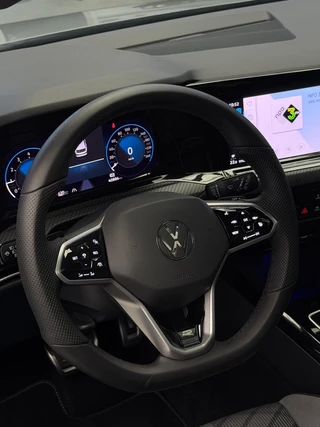 Volkswagen Golf – thumbnail 28