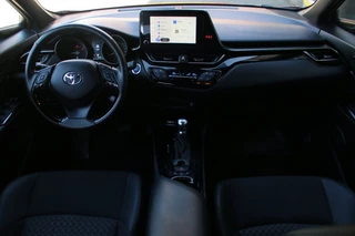Toyota C-HR – thumbnail 10