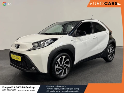 Toyota Aygo X 1.0 VVT-i Automaat Pulse DEMO ! Navigatie Apple Carplay/Android Auto Camera 17" Lichtmetalen Velgen Climate Control Adaptive Cruise Control Two Tone