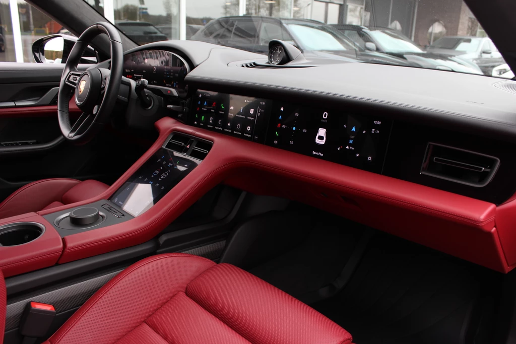 Porsche Taycan – foto 17