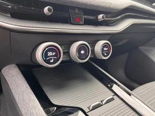 Škoda Superb – thumbnail 25