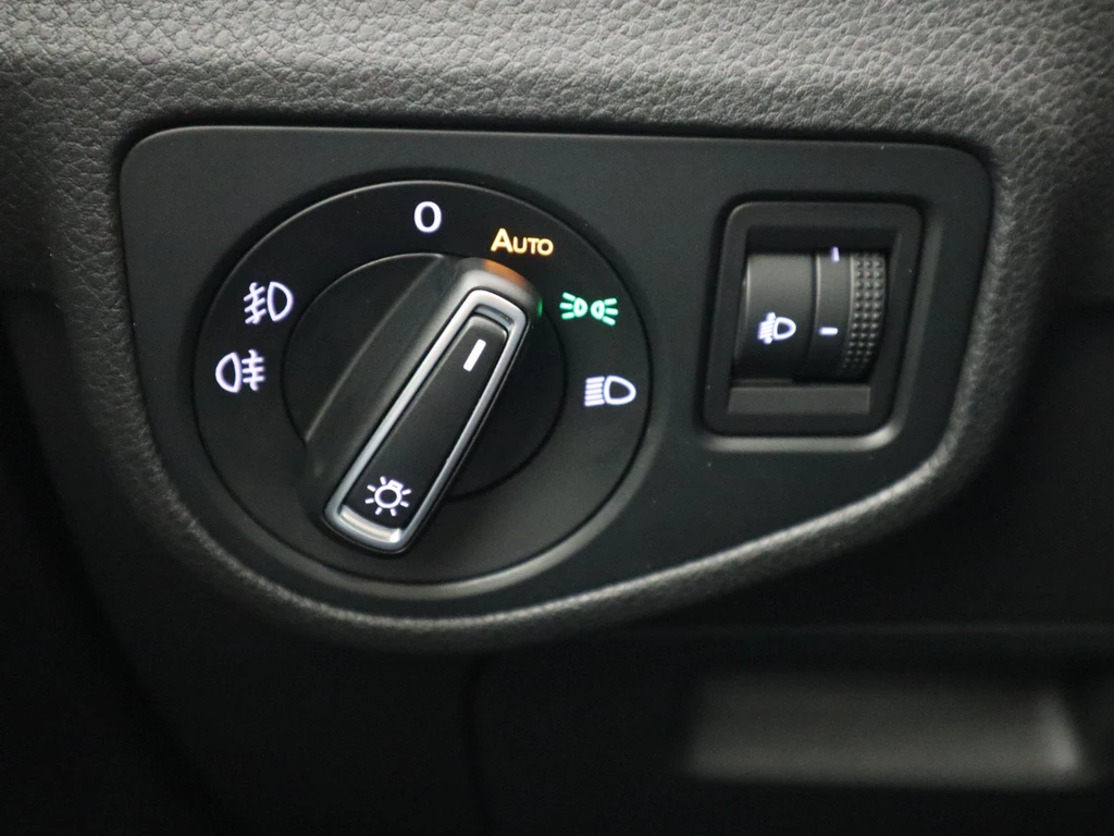 Volkswagen Golf Sportsvan – foto 36