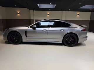 Porsche Panamera – thumbnail 2