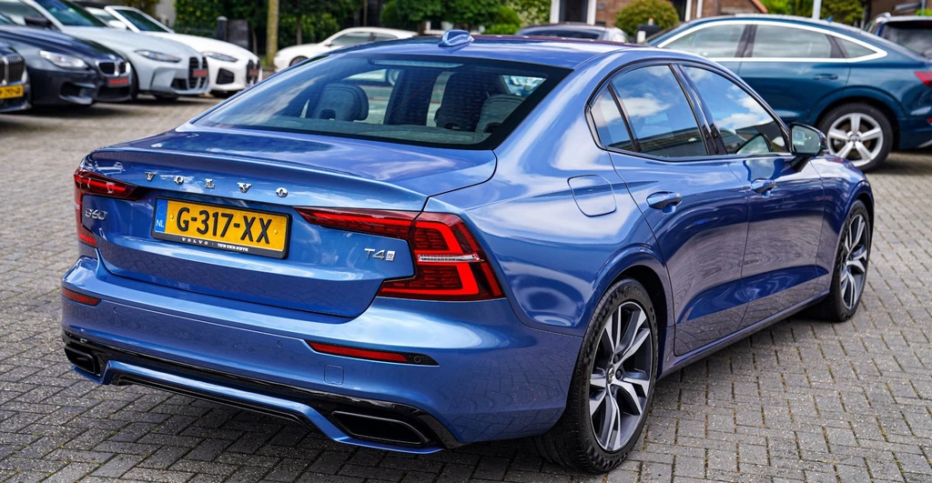 Volvo S60 – foto 10