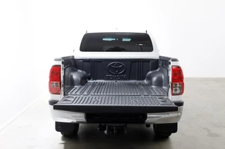 Toyota Hilux – thumbnail 4