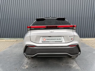 Toyota C-HR – thumbnail 6