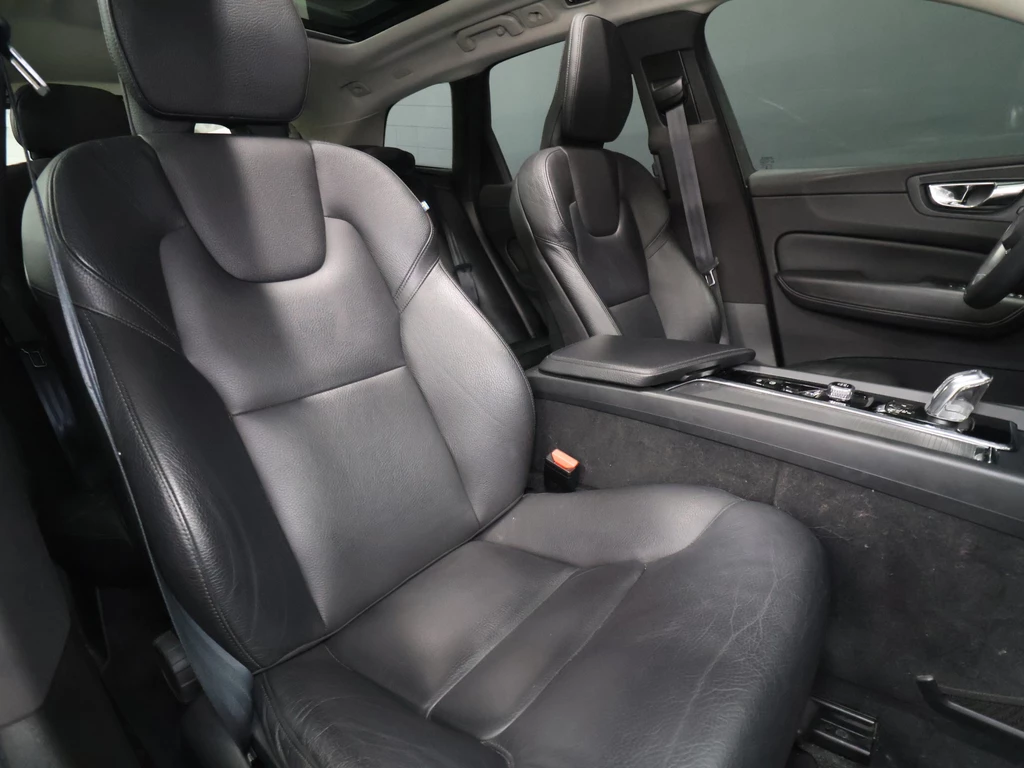 Volvo XC60 – foto 10