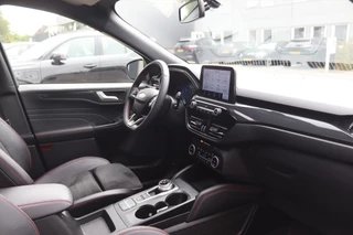 Ford Kuga – thumbnail 15