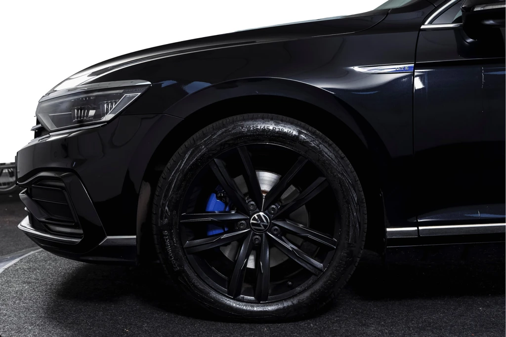 Volkswagen Passat – foto 56