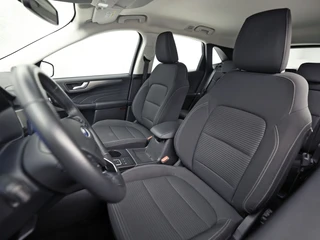Ford Kuga – thumbnail 16