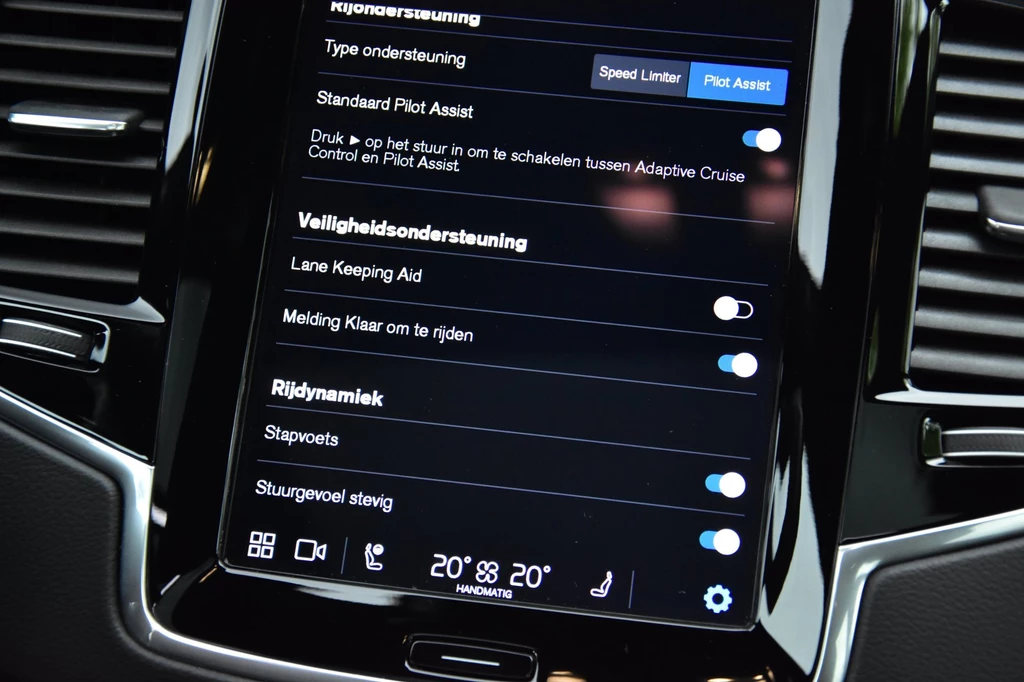 Volvo XC90 – foto 19