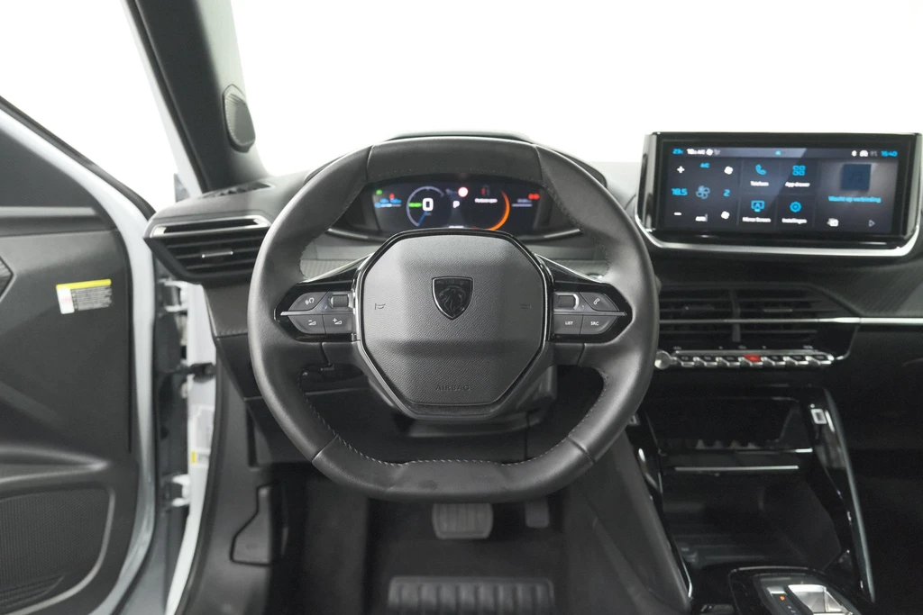 Peugeot e-2008 – foto 34
