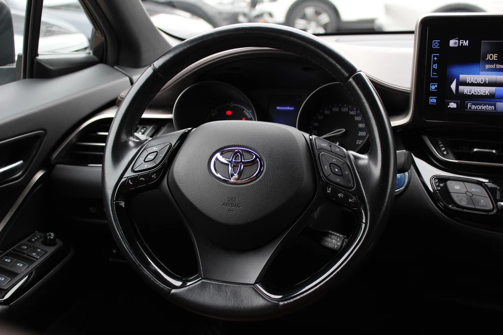 Toyota C-HR – foto 18