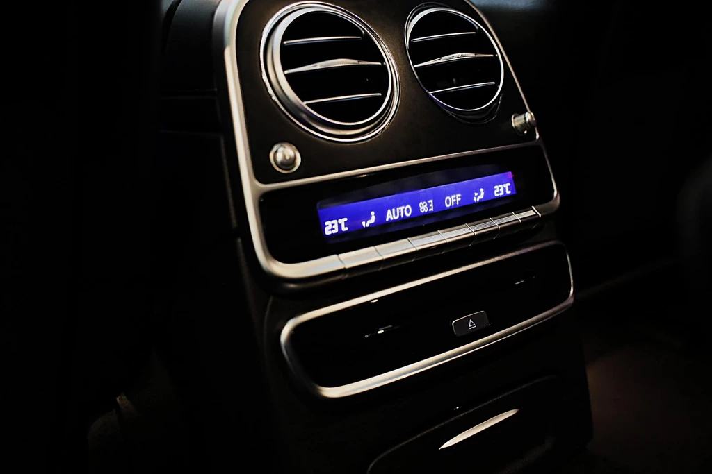 Mercedes-Benz S-Klasse – foto 36