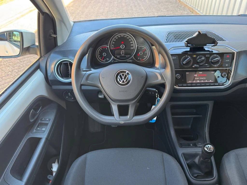 Volkswagen up! – foto 17