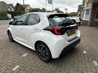 Toyota Yaris – thumbnail 5