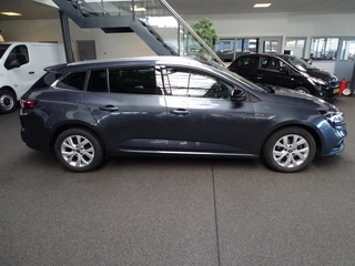 Renault Mégane Estate – thumbnail 5