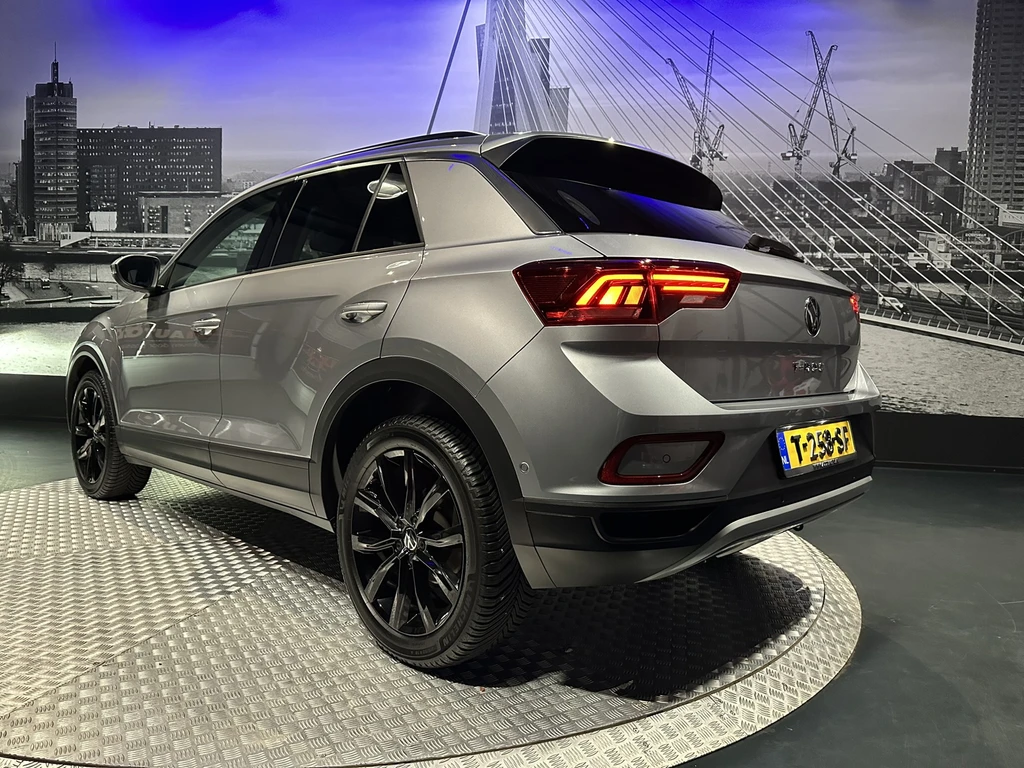 Volkswagen T-Roc – foto 7