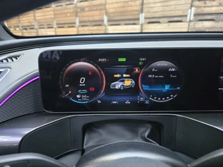 Mercedes-Benz EQC – thumbnail 19