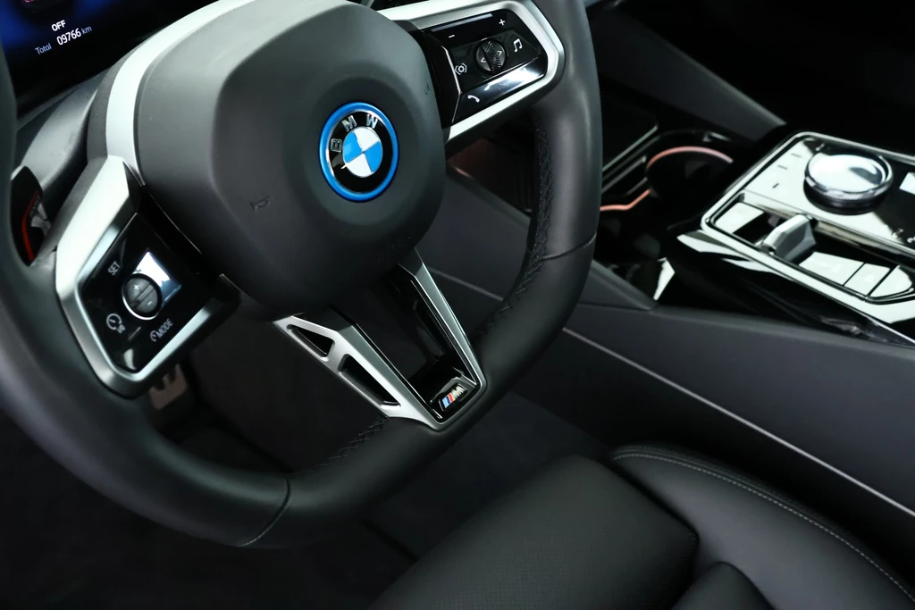 BMW i5 – foto 20