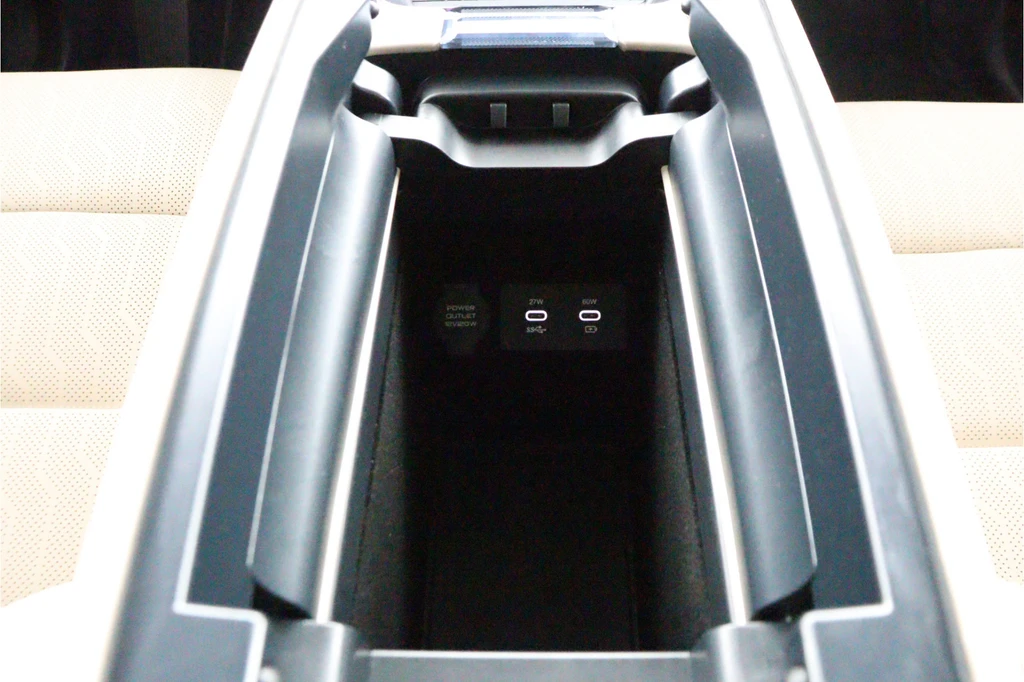 Lynk & Co 08 – foto 80