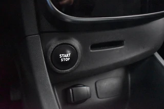 Renault Clio – thumbnail 24