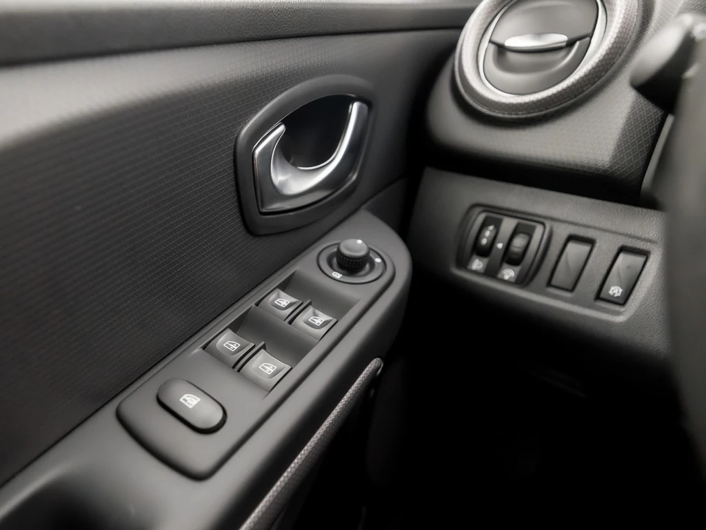 Renault Clio – foto 25