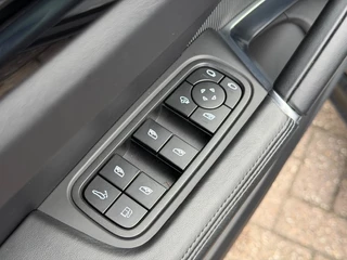 Porsche Cayenne – thumbnail 34