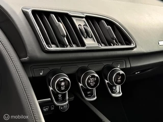 Audi R8 – thumbnail 28