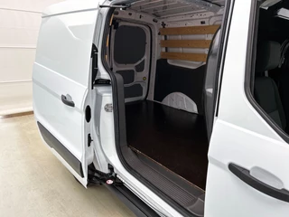 Ford Transit Connect – thumbnail 27