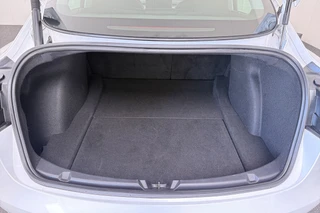 Tesla Model 3 – thumbnail 13