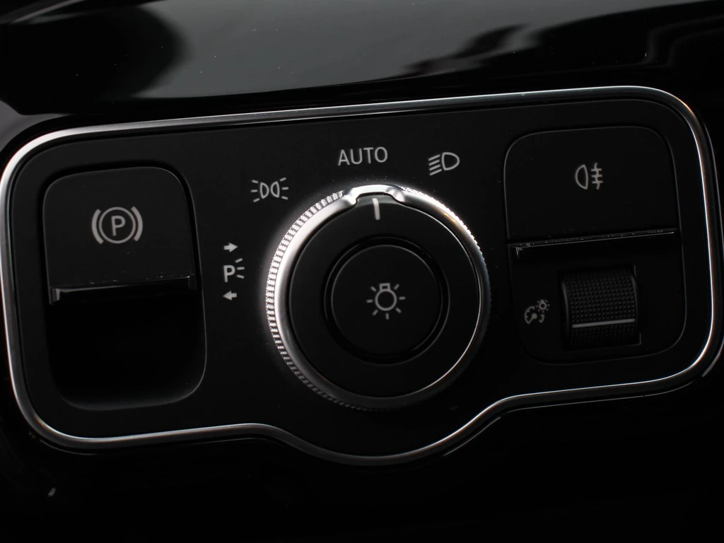 Mercedes-Benz CLA – foto 16