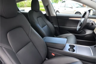Tesla Model 3 – thumbnail 7