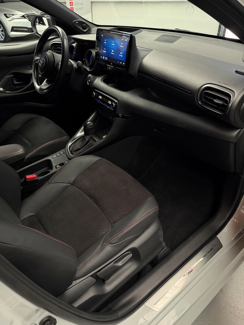 Toyota Yaris – foto 24