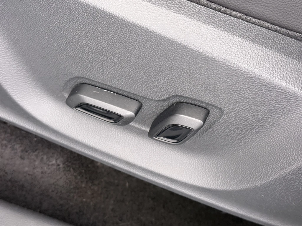 MG ZS EV – foto 32