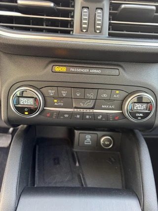 Ford Kuga – thumbnail 17