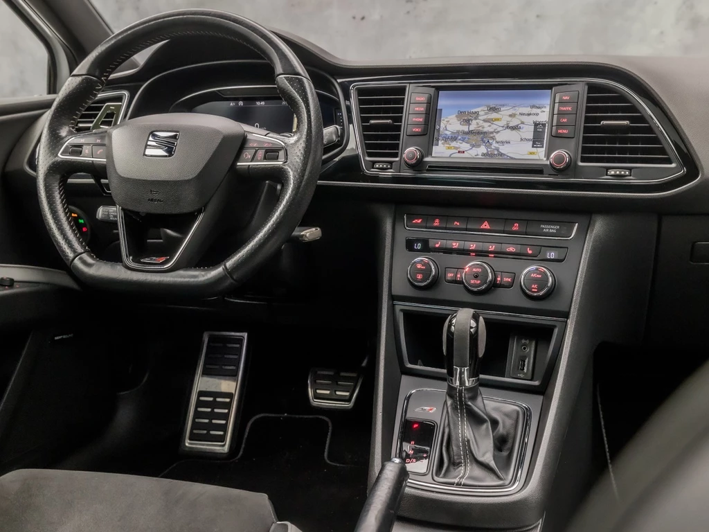 SEAT Leon – foto 9