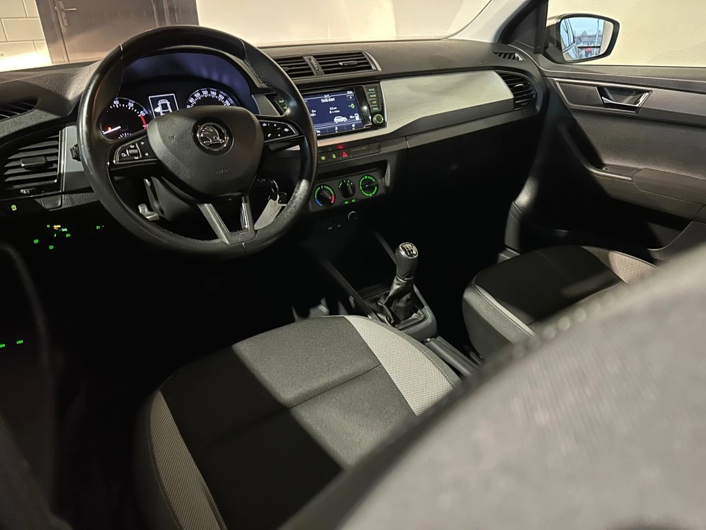 Škoda Fabia – foto 18
