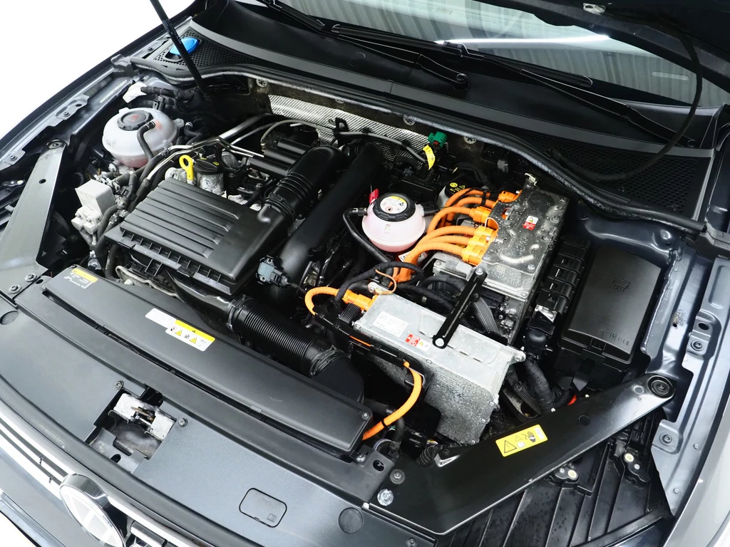 Volkswagen Passat – foto 12