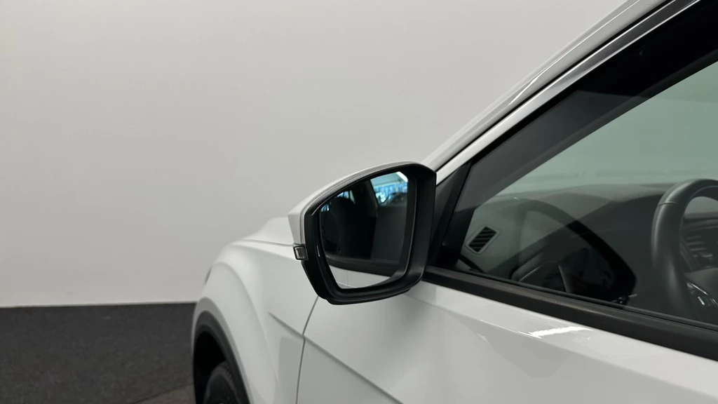 Volkswagen T-Roc – foto 22