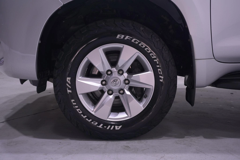 Toyota Land Cruiser – foto 18