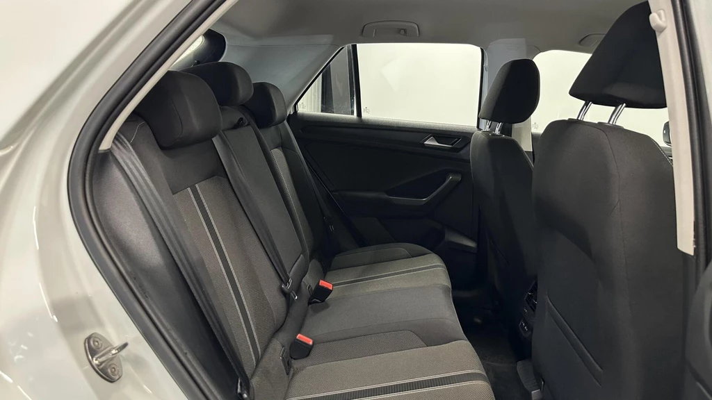 Volkswagen T-Roc – foto 11