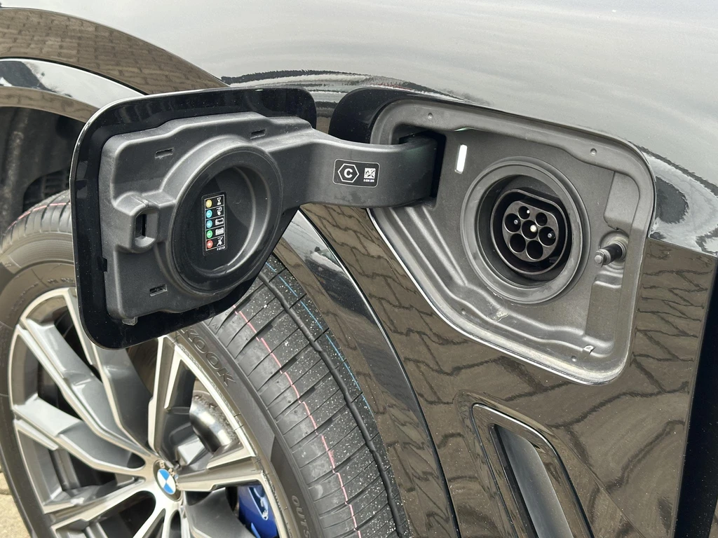 BMW X5 – foto 17