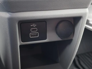 Ford Transit Custom – thumbnail 52