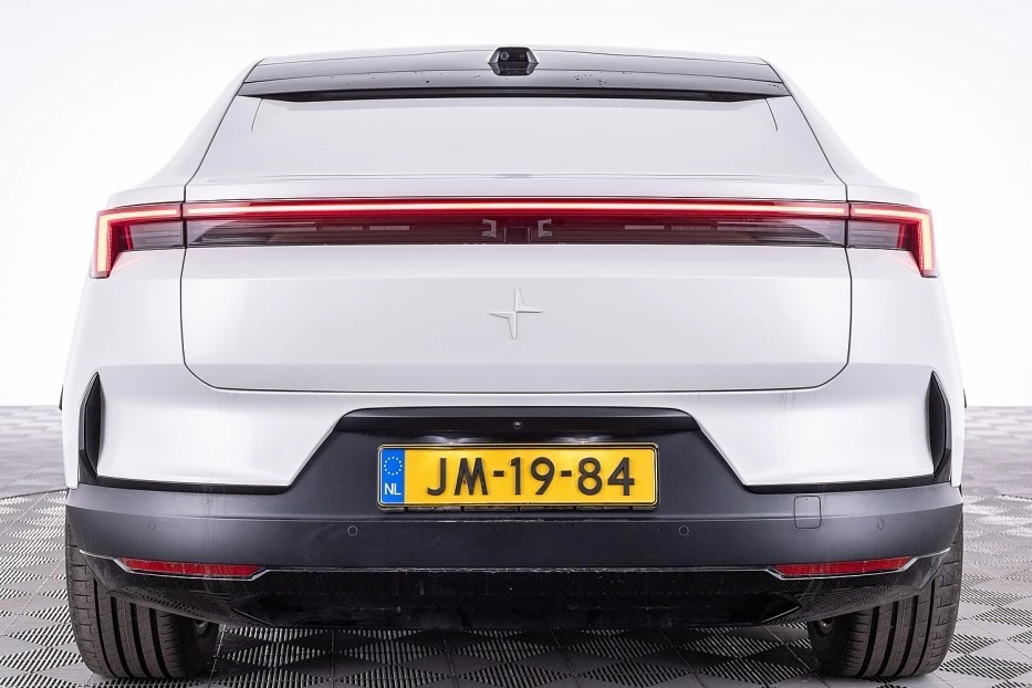 Polestar 4 – foto 3