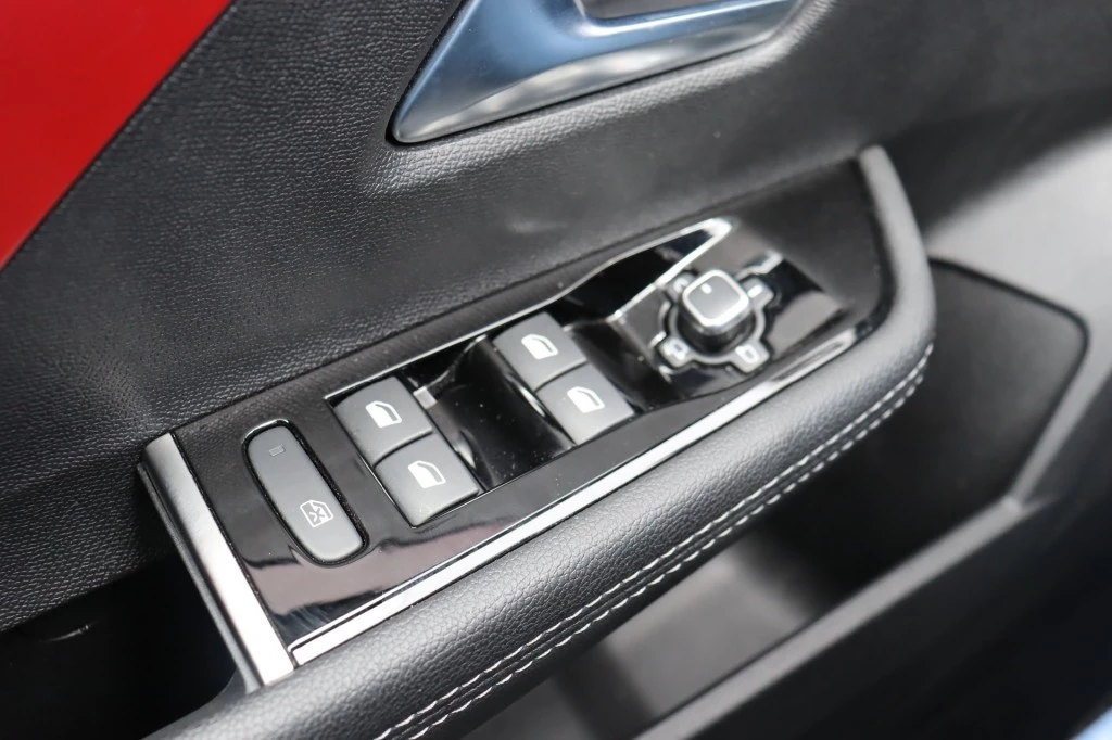 Opel Astra – foto 23