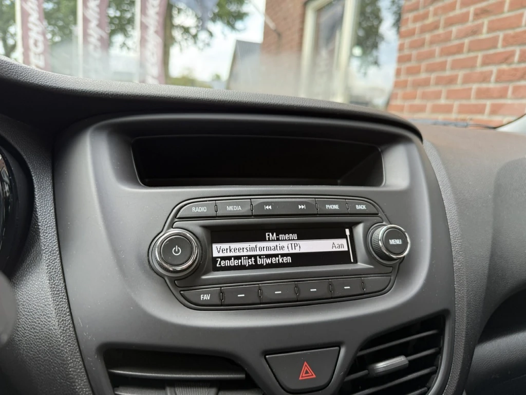 Opel KARL – foto 22